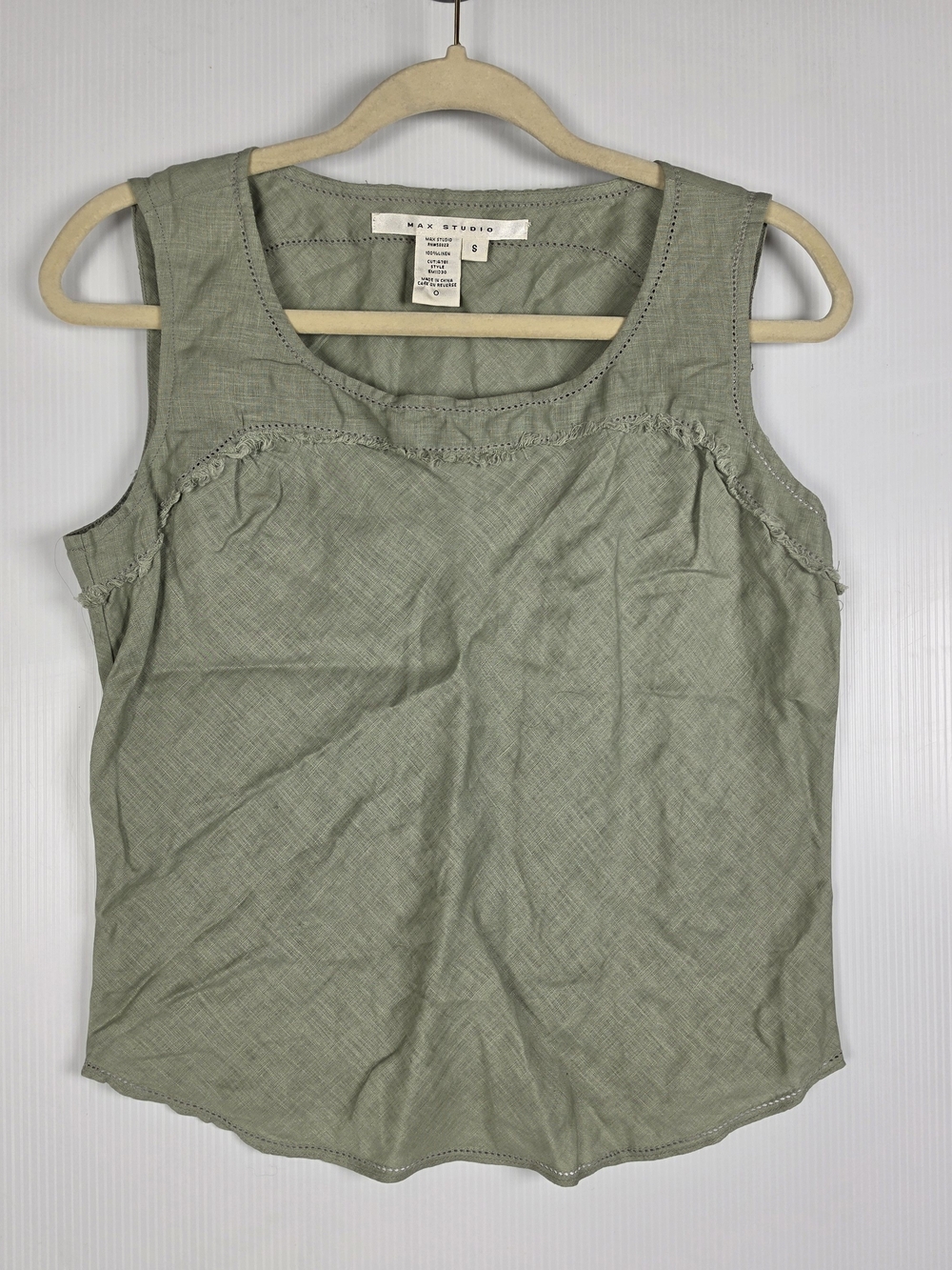 Max Studio Light Olive Green Sleeveless Scoop Neck Tank 100% Linen